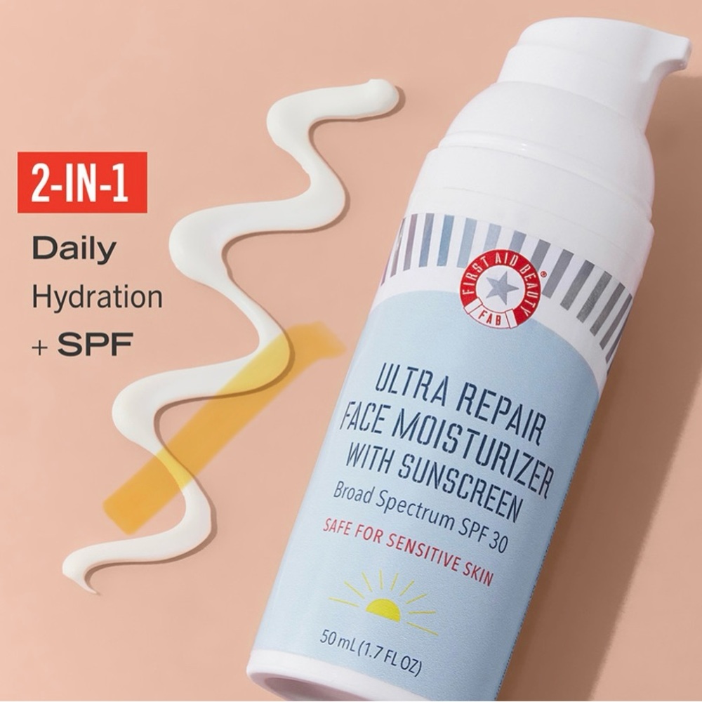 First Aid Beauty Ultra Repair Face Moisturizer with Sunscreen